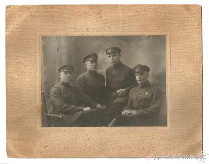 Ф-1095