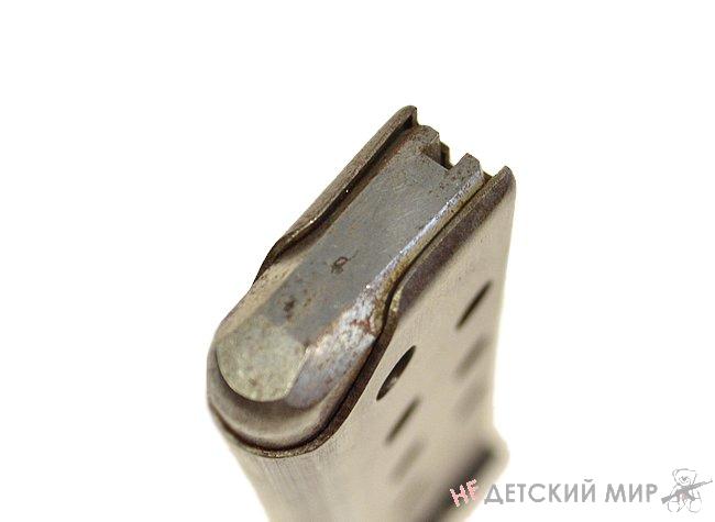 73 73