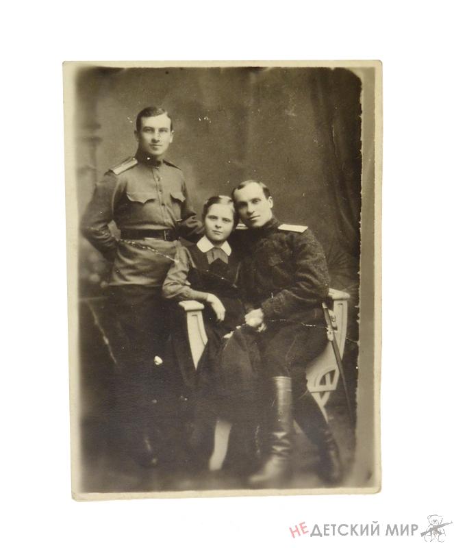 19 19