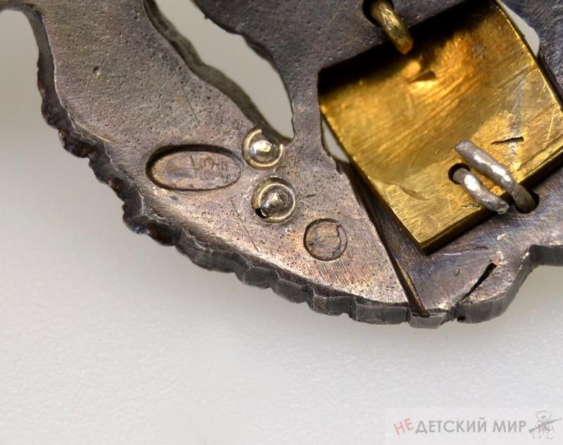 395